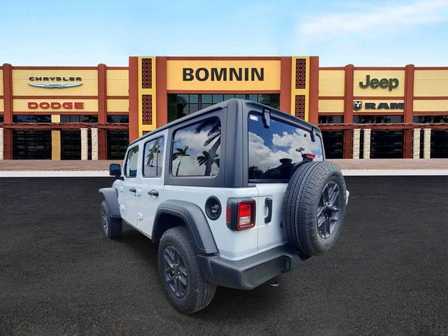 Photo of 2025 Bright White Clearcoat Jeep Wrangler