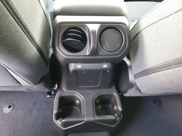 Photo of 2025 Hydro Blue Pearl Jeep Wrangler