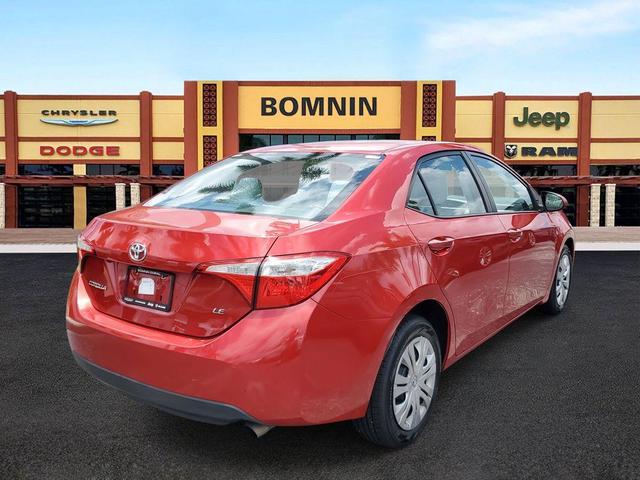 Photo of 2016 Barcelona Red Metallic Toyota Corolla