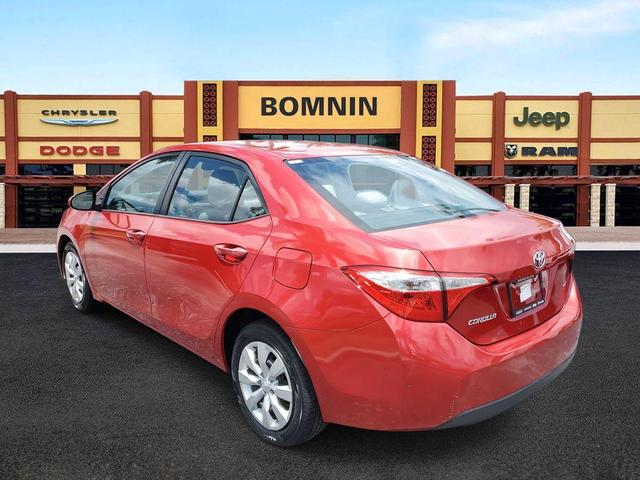 Photo of 2016 Barcelona Red Metallic Toyota Corolla
