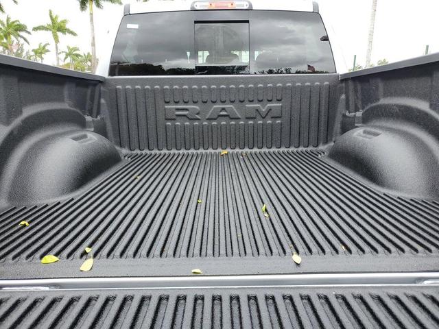 Photo of 2025 Billet Silver Metallic Clearcoat RAM 1500