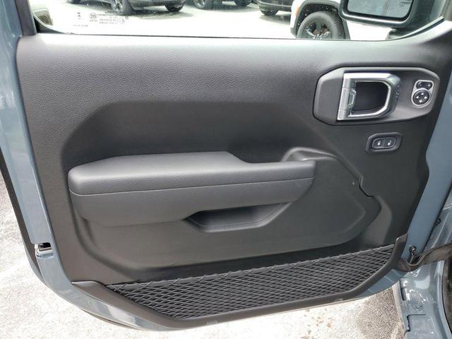 Photo of 2025 Anvil Clearcoat Jeep Wrangler