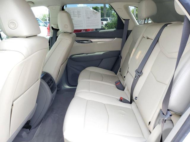 Photo of 2022 Crystal White Tri-Coat Cadillac XT5