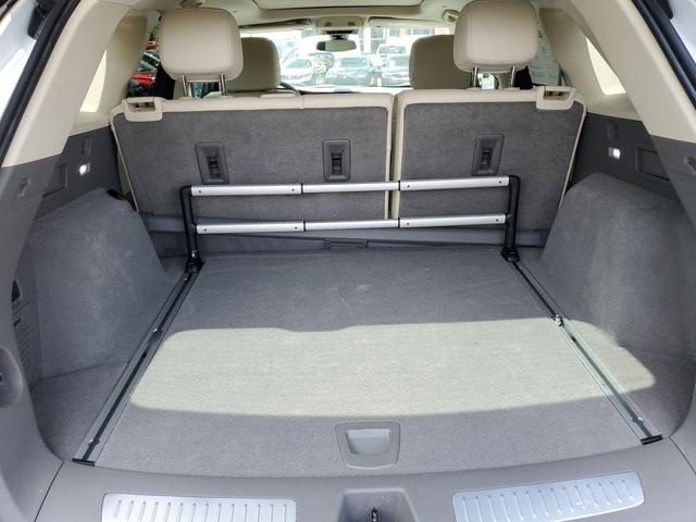Photo of 2022 Crystal White Tri-Coat Cadillac XT5