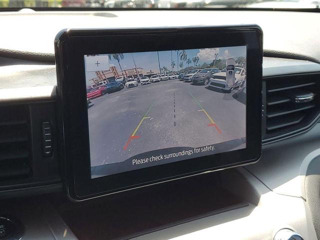 Photo of 2021 Black Metallic Ford Explorer
