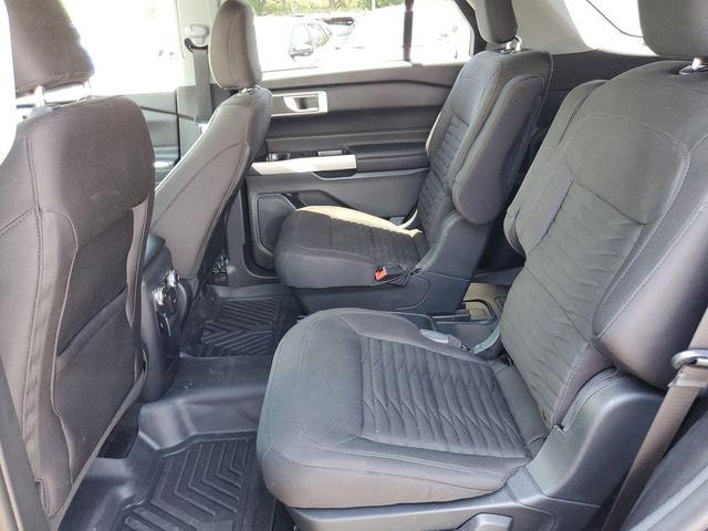 Photo of 2021 Black Metallic Ford Explorer