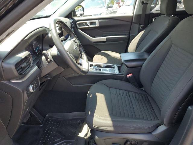 Photo of 2021 Black Metallic Ford Explorer