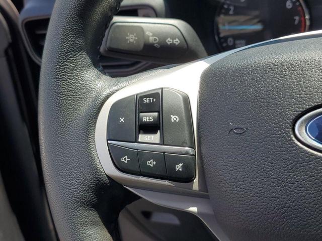 Photo of 2021 Black Metallic Ford Explorer