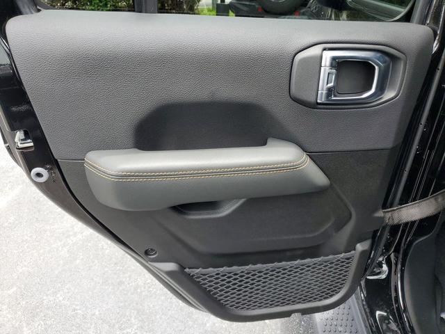 Photo of 2025 Black Clearcoat Jeep Wrangler