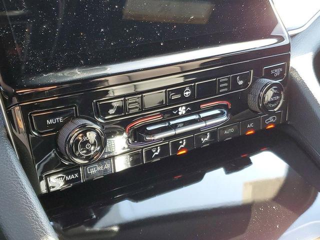 Photo of 2025 Velvet Red Pearlcoat Jeep Grand Cherokee