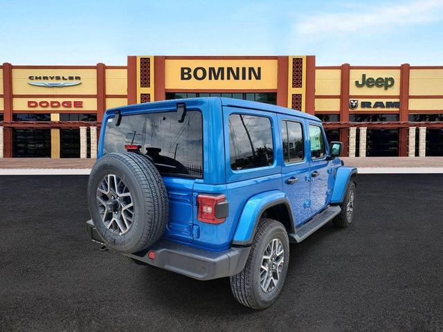 Photo of 2025 Hydro Blue Pearl Jeep Wrangler