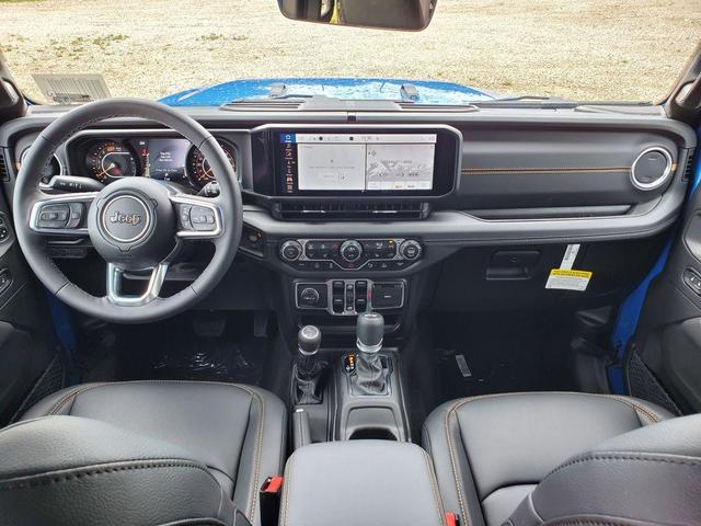Photo of 2025 Hydro Blue Pearl Jeep Wrangler