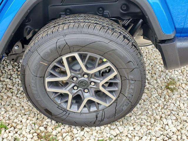 Photo of 2025 Hydro Blue Pearl Jeep Wrangler