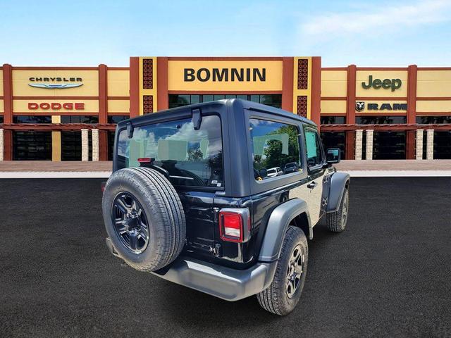 Photo of 2025 Black Clearcoat Jeep Wrangler