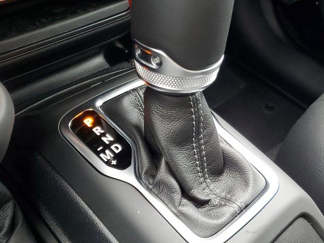 Photo of 2025 Black Clearcoat Jeep Gladiator