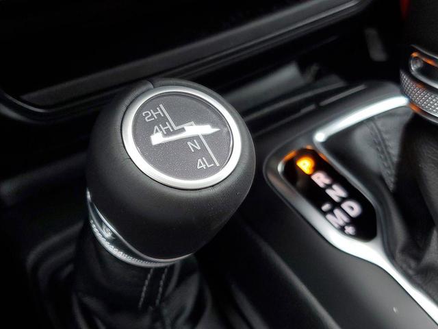 Photo of 2025 Black Clearcoat Jeep Gladiator