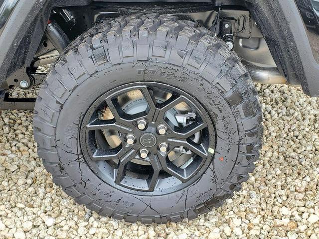 Photo of 2025 Black Clearcoat Jeep Gladiator