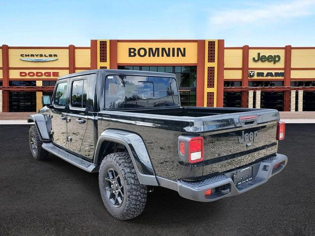 Photo of 2025 Black Clearcoat Jeep Gladiator