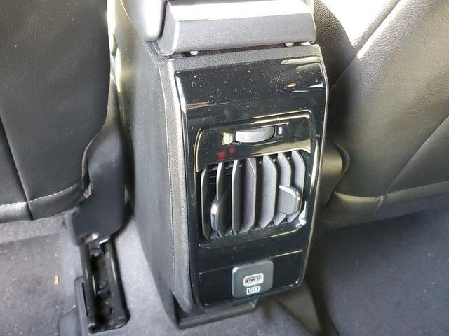 Photo of 2023 Laser Blue Jeep Compass