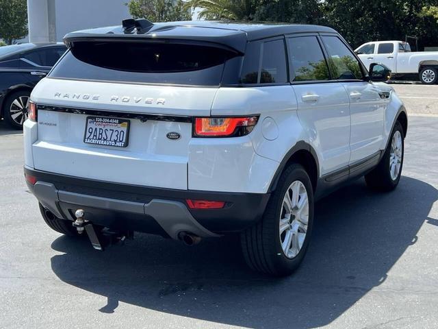 Photo of 2016 White Land Rover Range Rover Evoque