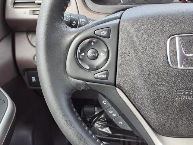 Photo of 2014 White Diamond Pearl Honda CR-V