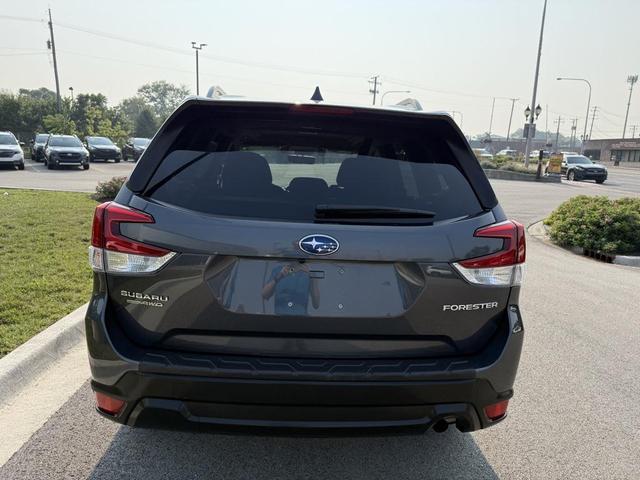 Photo of 2020 Magnetite Gray Metallic Subaru Forester
