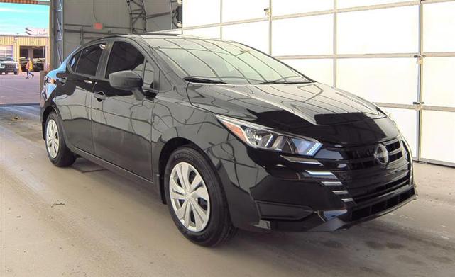 Photo of 2024 Black Nissan Versa