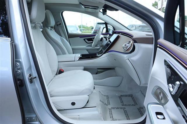 Photo of 2023 Cirrus Silver Metallic Mercedes-Benz EQE 350