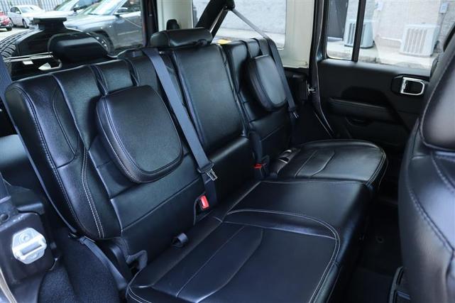 Photo of 2022 Granite Crystal Clearcoat Metallic Jeep Wrangler Unlimited 4xe
