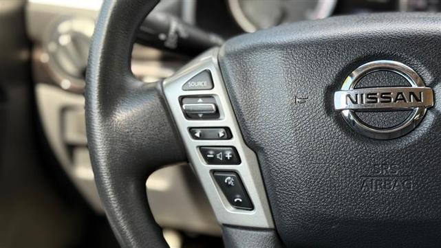 Photo of 2017 Gray Nissan Titan