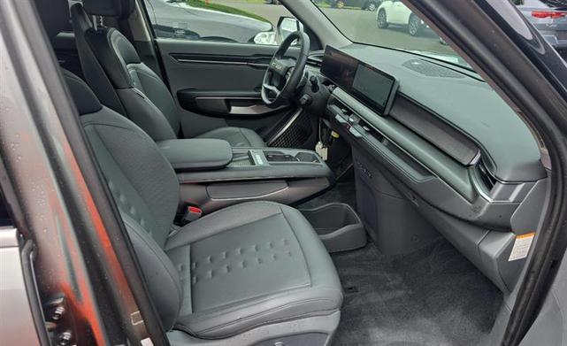 Photo of 2024 Pebble Gray Kia EV9