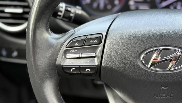Photo of 2020 Sunset Orange Hyundai KONA