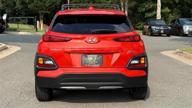 Photo of 2020 Sunset Orange Hyundai KONA