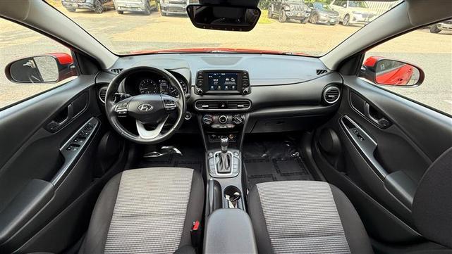 Photo of 2020 Sunset Orange Hyundai KONA