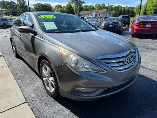 Photo of 2013 Harbor Gray Metallic Hyundai SONATA