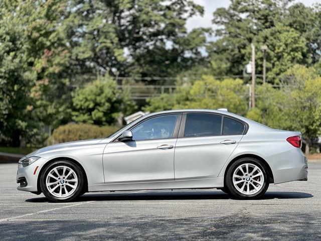 Photo of 2016 Glacier Silver Metallic BMW 320