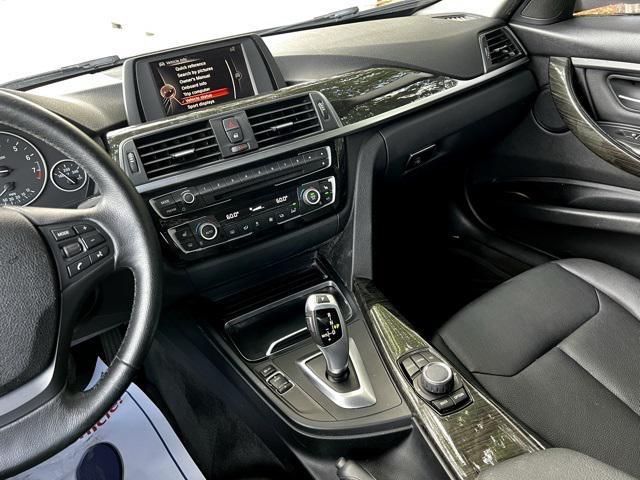 Photo of 2016 Glacier Silver Metallic BMW 320
