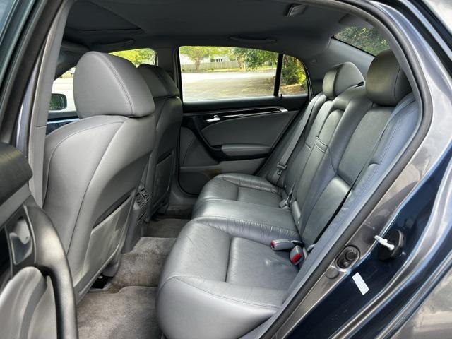 Photo of 2006 Gray Acura TL
