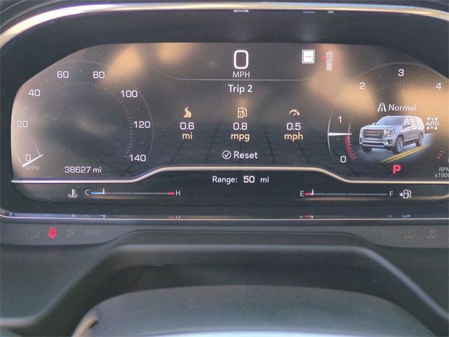 Photo of 2022 Summit White GMC Yukon XL