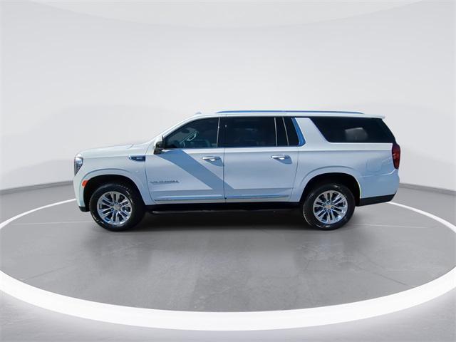 Photo of 2022 Summit White GMC Yukon XL