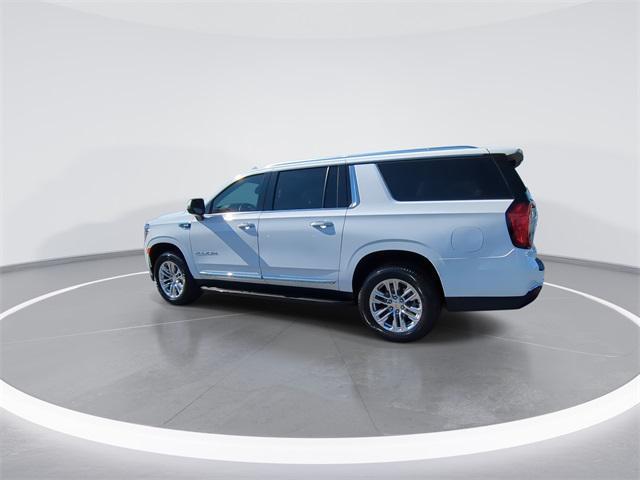 Photo of 2022 Summit White GMC Yukon XL
