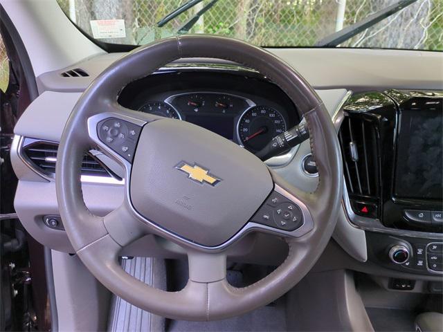 Photo of 2021 Black Cherry Metallic Chevrolet Traverse