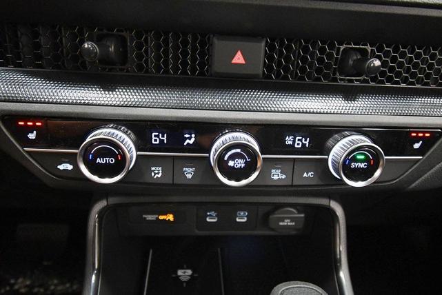 Photo of 2026 Platinum White Pearl Honda CR-V