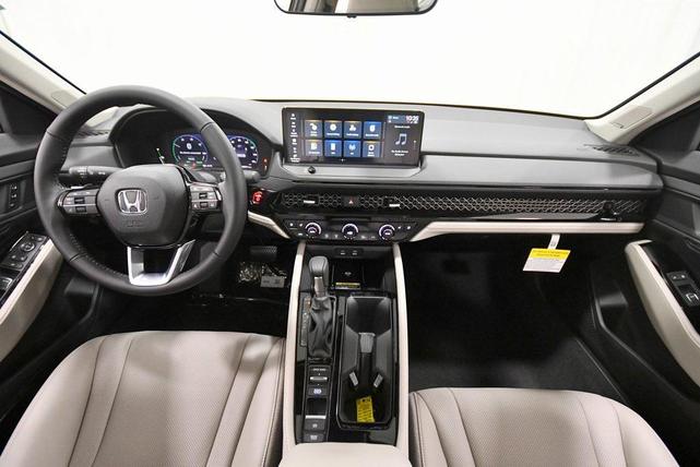 Photo of 2025 Meteorite Gray Metallic Honda Accord Hybrid
