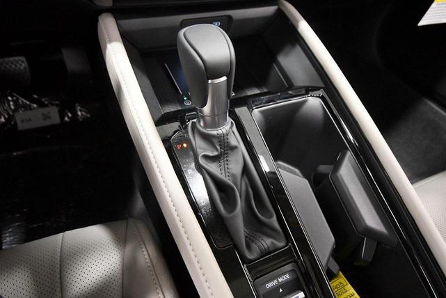 Photo of 2025 Meteorite Gray Metallic Honda Accord Hybrid