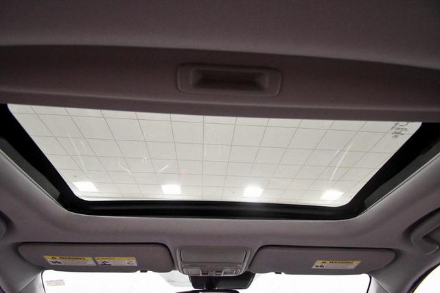 Photo of 2017 Gray Honda CR-V