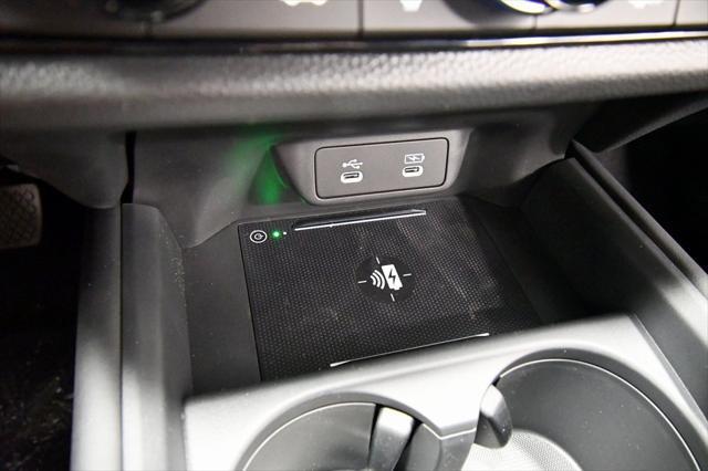 Photo of 2026 Boost Blue Pearl Honda HR-V