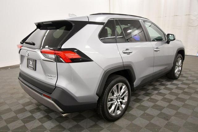 Photo of 2025 Silver Sky Toyota RAV4