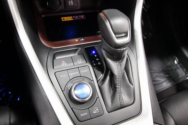 Photo of 2025 Silver Sky Toyota RAV4