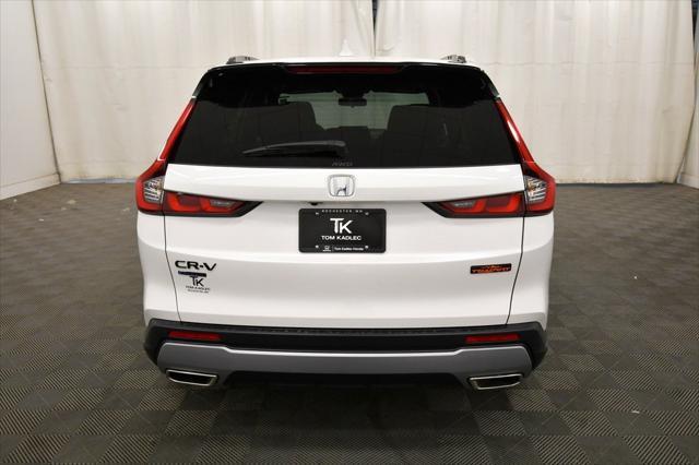 Photo of 2026 Platinum White Pearl Honda CR-V Hybrid